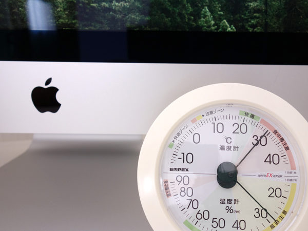 室温30度でiMac 5Kはどの程度発熱するのか