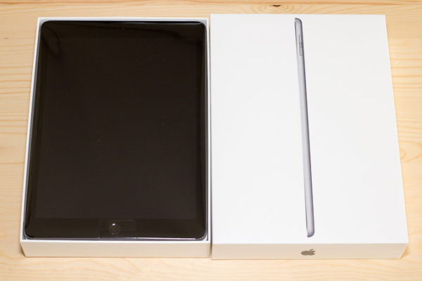 新型iPadが届いたのでiPad Air2と比較レビューしてみる | ステマなし